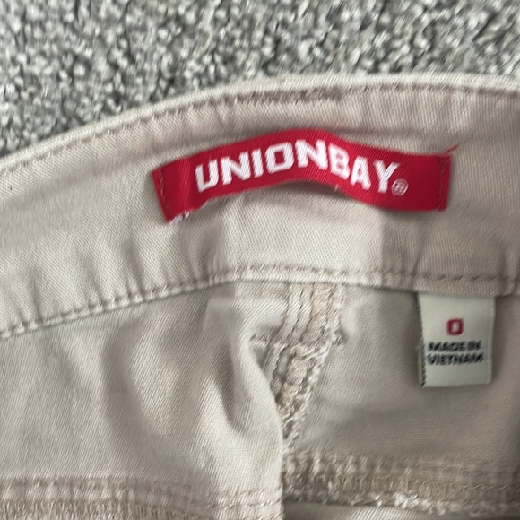 UNIONBAY CARGO SHORTS - Picture 6 of 6